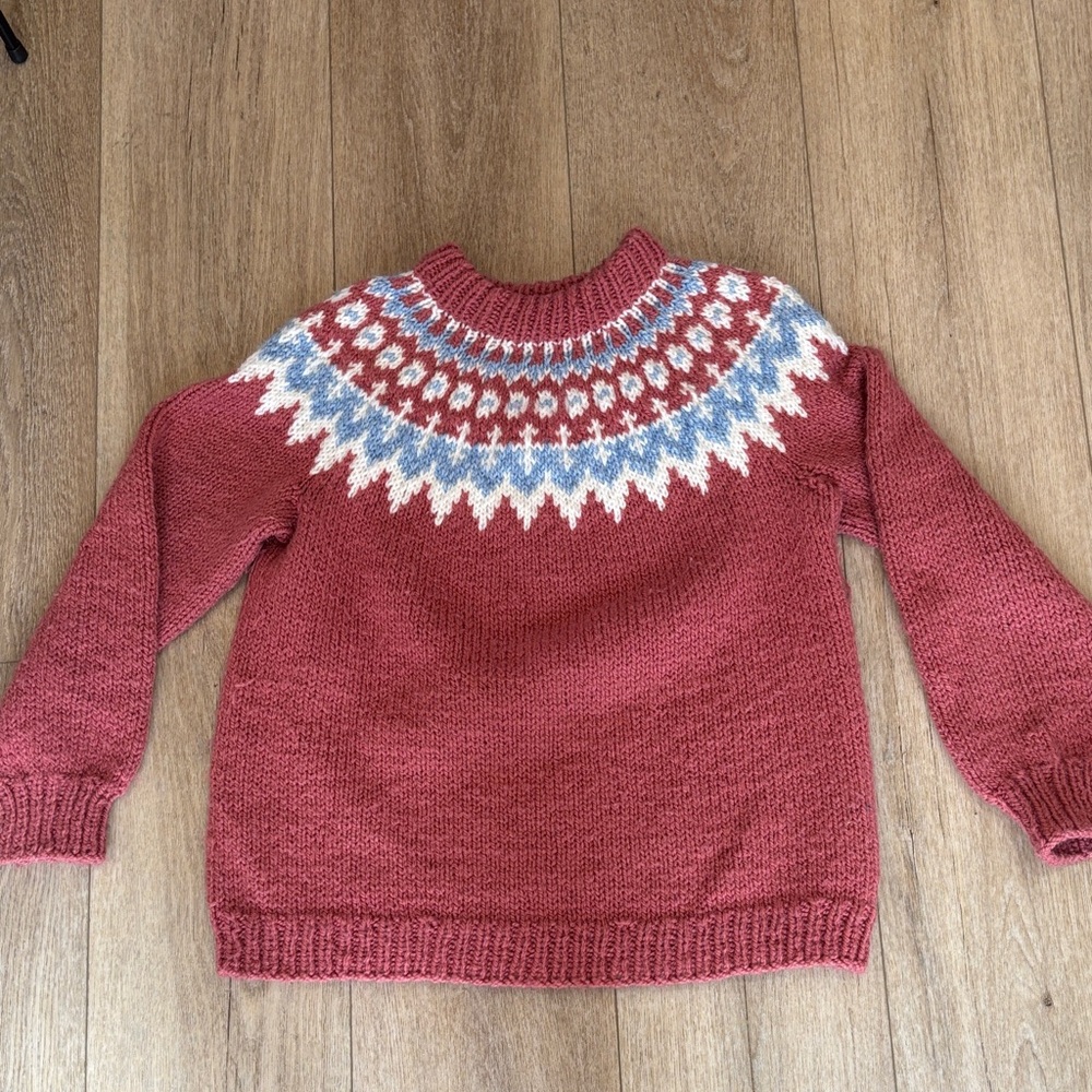 Elegant Pink Patterned Sweater L